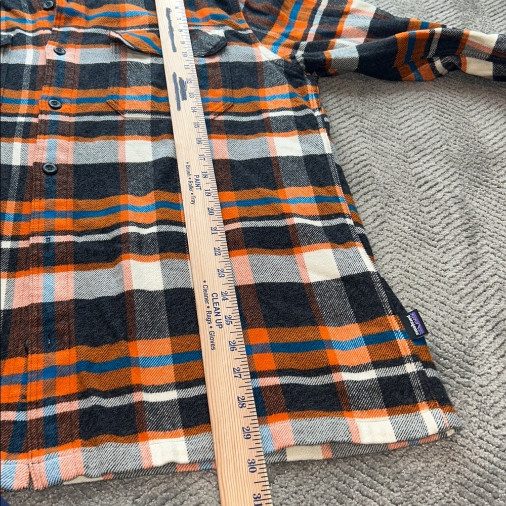 Patagonia Organic Cotton Plaid Shirt - Orange, Blue, and Gray Size Large - Picture 10 of 12